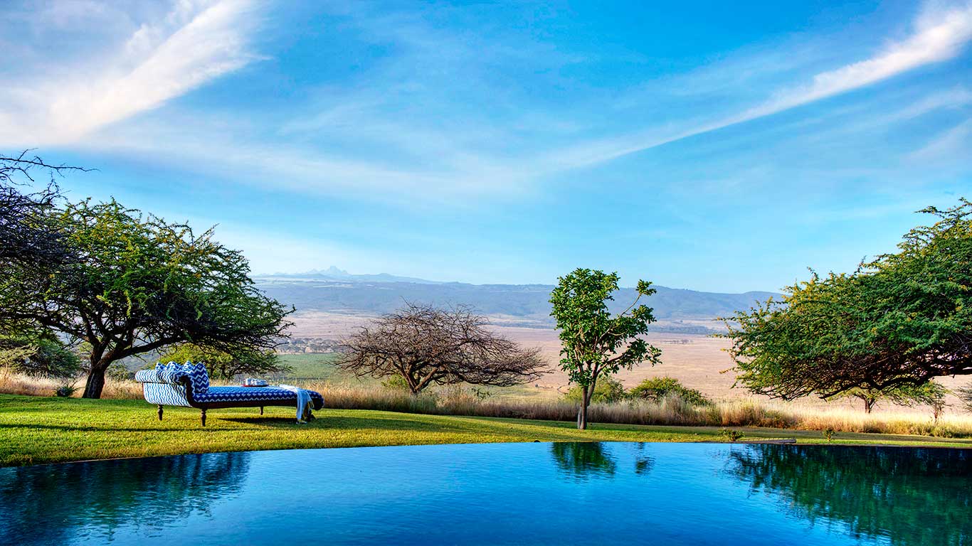 2Friends-Beach-Hotel-aussen