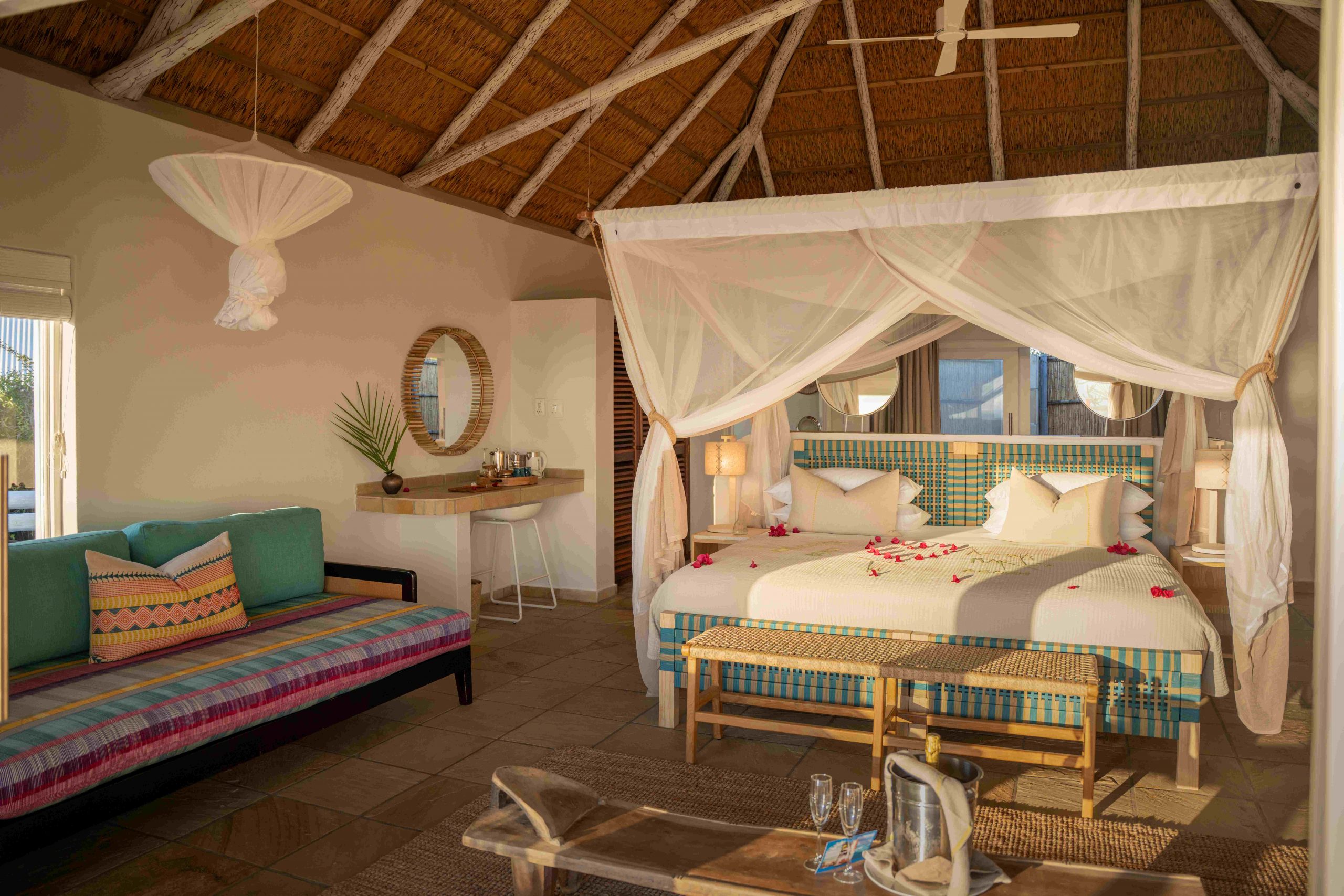2Friends-Beach-Hotel-Schlafzimmer2