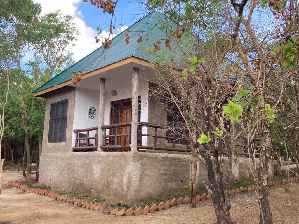 2Friends-Beach-Hotel-Bad