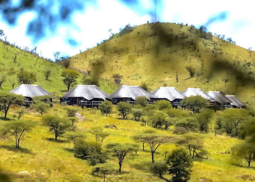 2Friends-Beach-Hotel-aussen