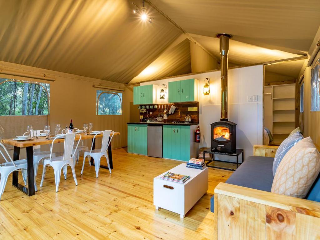 2Friends-Beach-Hotel-Schlafzimmer2