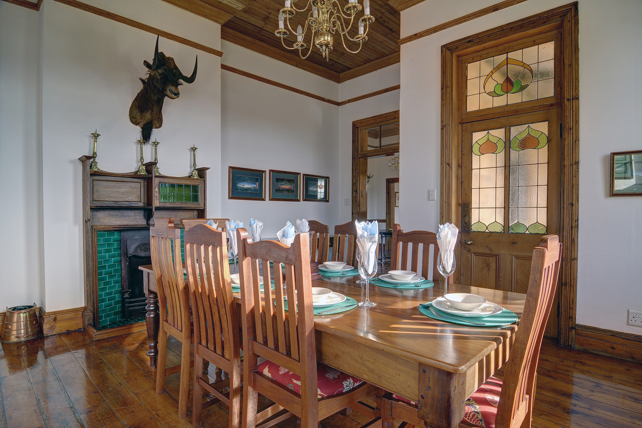 2Friends-Beach-Hotel-aussen