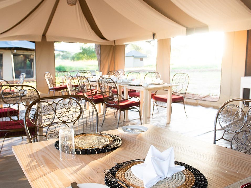 2Friends-Beach-Hotel-Bad