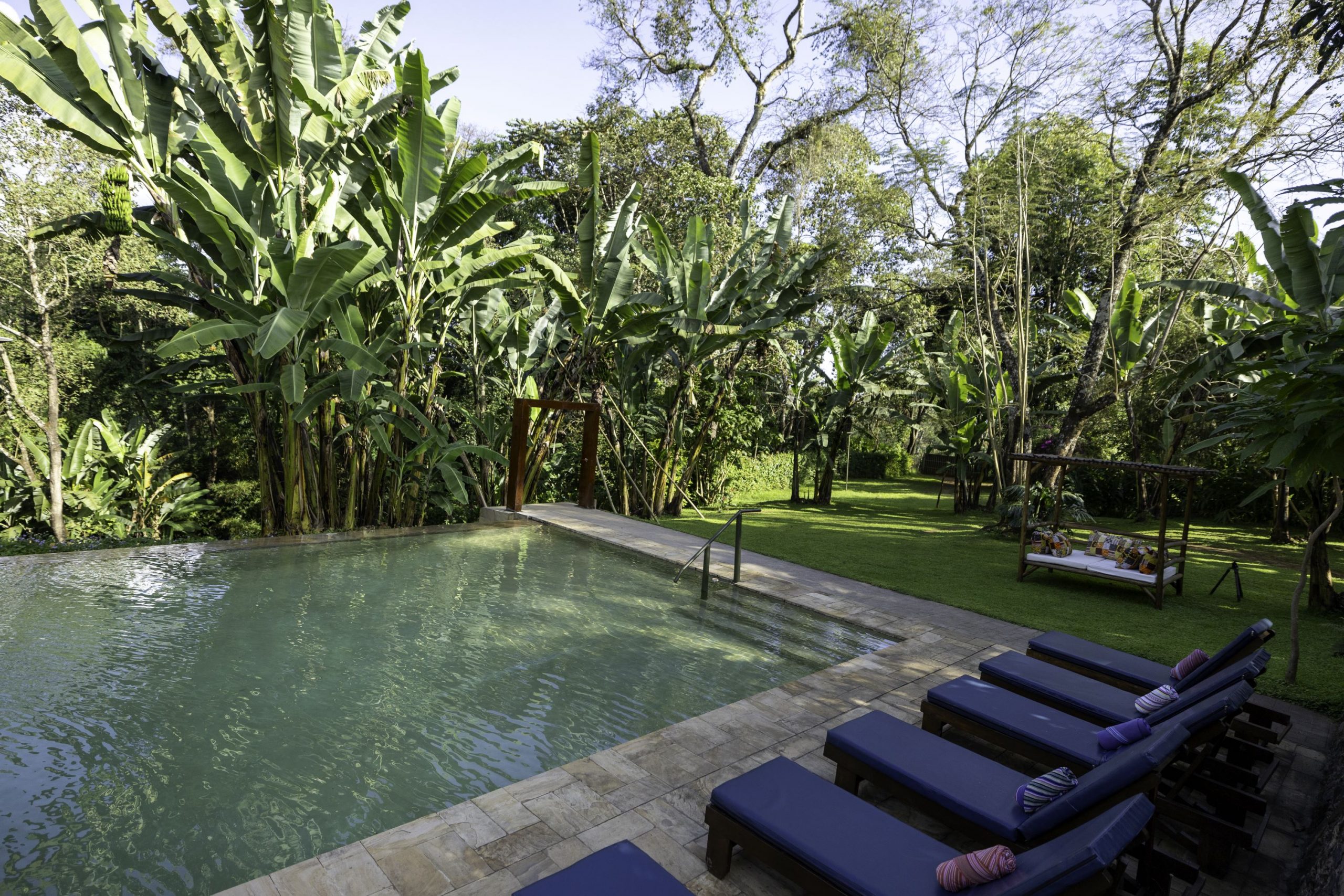 2Friends-Beach-Hotel-aussen