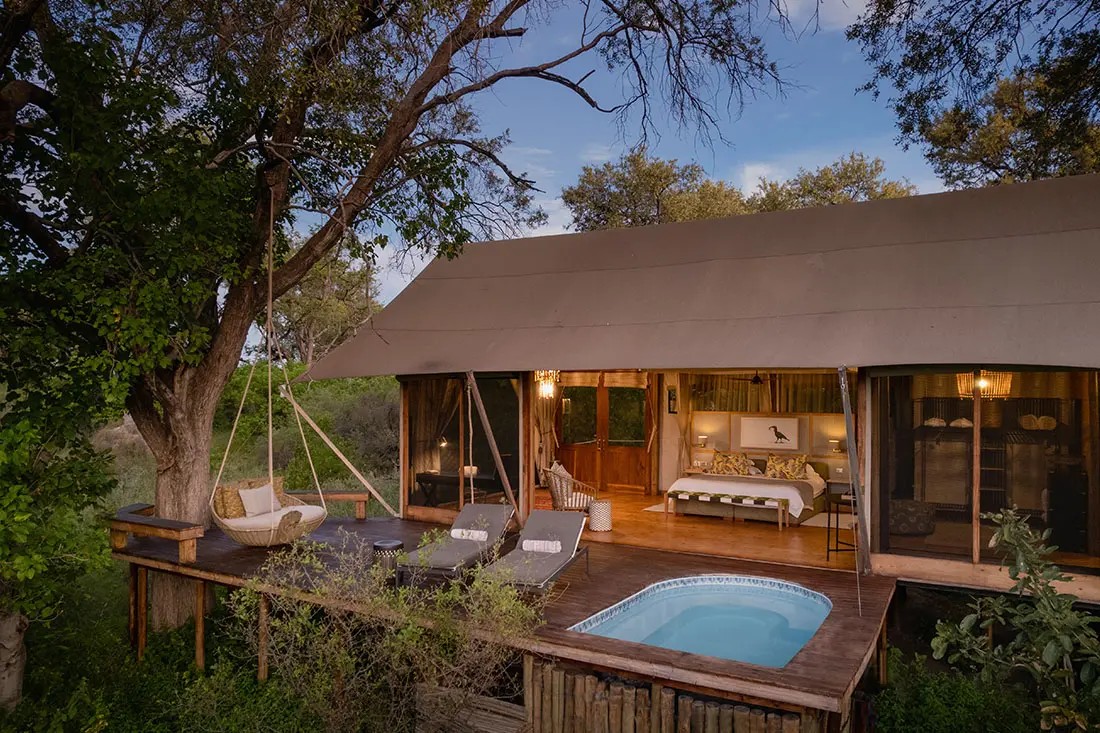 2Friends-Beach-Hotel-Bad